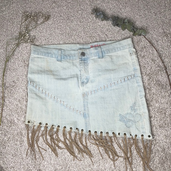 Buffalo David Bitton Mini Skirt | Size 28 - Picture 1 of 11